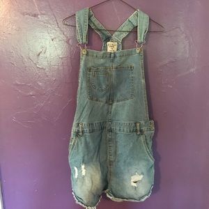 Super cute overalls